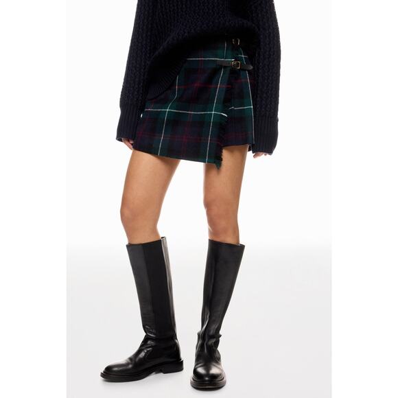 Polo by Ralph Lauren Navy & Green Plaid Mini Skirt - Picture 4 of 14
